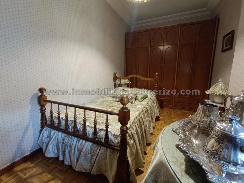 Foto fc3d9fe1-0e0b-4cc8-8517-c18840fadd79. Piso fantástico piso en el centro en Jesuitas Logroño