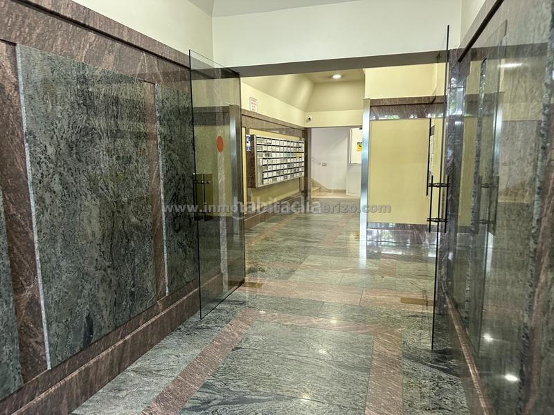 Foto a4bea9ea-3c19-4d6a-b4c1-4df49b6cf4e2. Bureau avec chauffage dans Gran Via Logroño