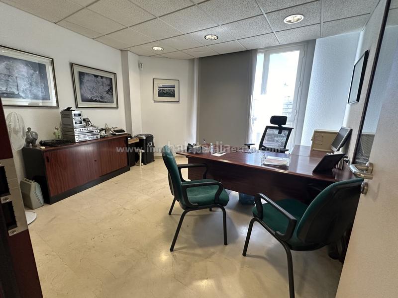 Foto f8183d51-32e4-43b1-aac6-0fa1327cb032. Office space with heating in Gran Via Logroño
