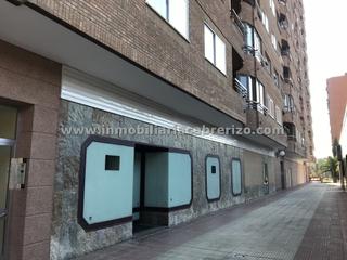 Location Local commercial à Avenida de madrid 4