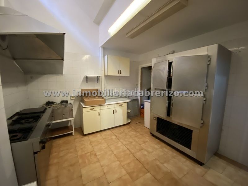 Foto afd91c8a-8970-47b4-9243-ecb77dd70669. Local comercial a Juzgados Logroño
