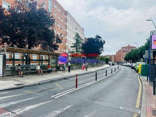 Local Comercial  Balejo kalea. Lonja en venta zona centro de cruces barakaldo