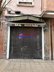 Local commercial  Zorrotza kastrexana errepidea