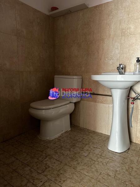 Foto 64a4cc2b-f8ad-4685-b14c-5d569f542037. Lloguer local comercial a Zorrotza Bilbao