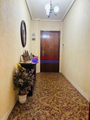 Pis  Calle parroco vicente zabala. Vendo piso en zorroza centro