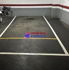 Aparcament cotxe  Calle músico usandizaga. Vendo  parcela de garaje grande