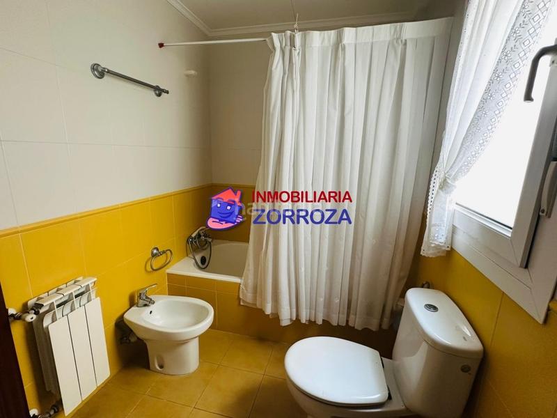 Foto 12eaa0bb-e31b-41b8-a2b6-49a86a54d46e. Pis amb calefacció piscina a Centro Castro - Urdiales