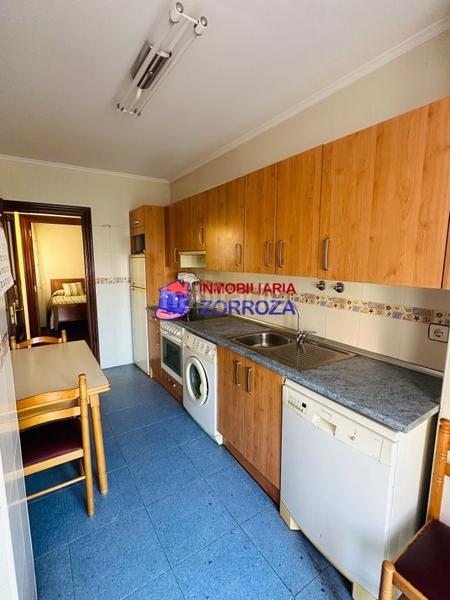 Foto 86fbc158-e416-4e1d-aff4-6ec00a3c8a2a. Pis amb calefacció piscina a Centro Castro - Urdiales