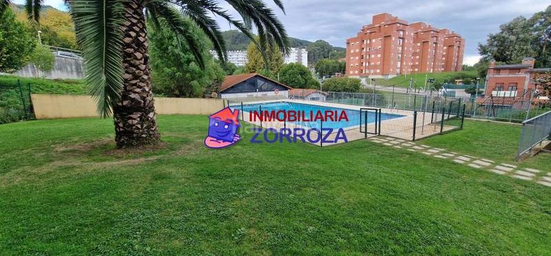 Foto 9753523f-180e-4136-b44d-d77c8dbb13d9. Pis amb calefacció piscina a Centro Castro - Urdiales