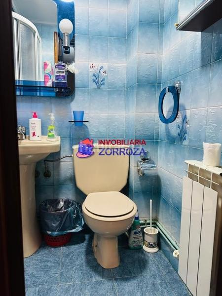Foto cb91a02f-9782-4ba1-849a-a42e7fb76a3d. Appartement avec chauffage dans Zorrotza Bilbao