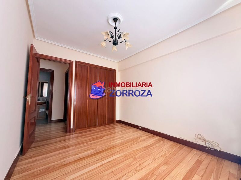 Foto 41c8ddd2-f9bf-49d4-be3f-99e08eda73c5. Pis a Zorrotza Bilbao
