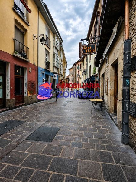 Foto 3adb4c96-5f1a-4c59-974e-ed433d97e922. Pis amb calefacció a Casco Viejo Vitoria - Gasteiz