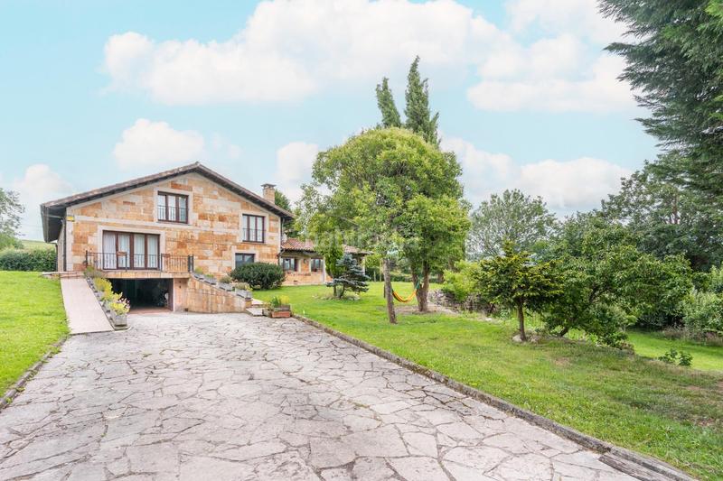 Foto 0c36ac62-b10e-4d29-af34-228875323b3d. Chalet in lugar cabornia 83 in Algodonales