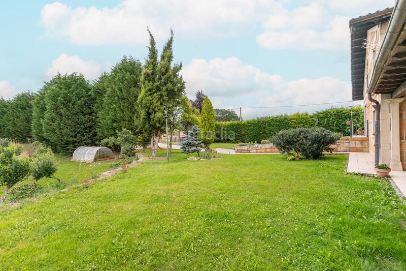 Foto 383a7ad3-58d3-456f-a0fc-596ddd555513. Chalet in lugar cabornia 83 in Algodonales