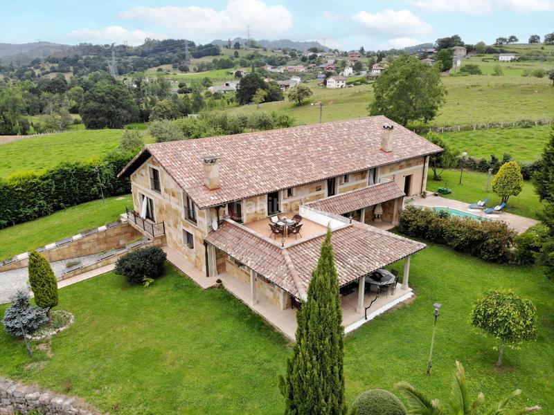 Foto 4d00cda0-919a-4ed8-8bda-0d10bd8508f0. Chalet in lugar cabornia 83 in Algodonales