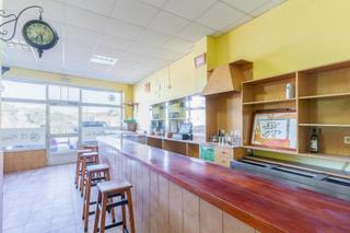 Local Comercial en Calle SANTA APOLONIA 116