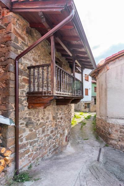 Foto fa2ae5e1-5341-45c4-ab64-be352f302988. Casa en carraluz ven al paraiso en carraluz!!! en Lena