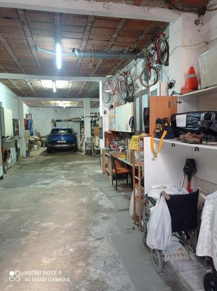 Foto 03315d2c-053f-4461-b61d-92eb30b4700b. Aparcament cotxe a calle fernando moran lavandera 4 a Gijón