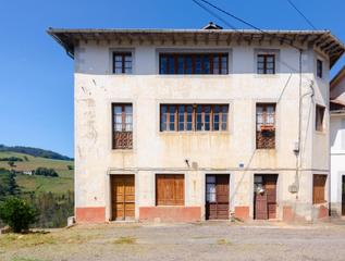 Maison à Santa eulalia 12. Casa en santa eulalia de miño tineo