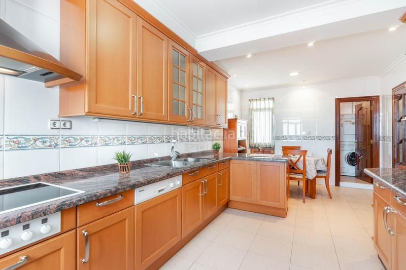 Foto 00eecff0-6462-446a-81d2-535ce00b70b4. Pis a uria 76 a Salesas - Foncalada - Campoamor Oviedo