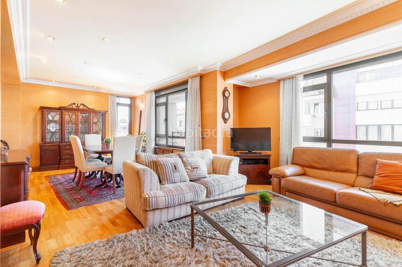 Foto 4571ffa4-ca8a-43bd-a4c3-29a2eaae4ef7. Pis a uria 76 a Salesas - Foncalada - Campoamor Oviedo