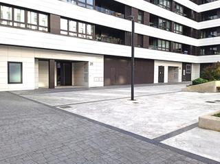 Locale commerciale in Calle GENERAL ELORZA