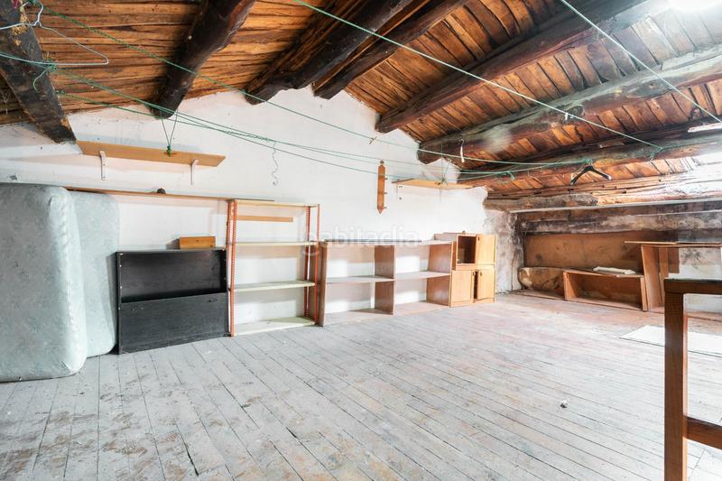 Foto b84b8d7c-e94e-4d22-8750-030d642a02e2. Édifice dans plaza plaza del ayuntamiento 3 dans Vegadeo