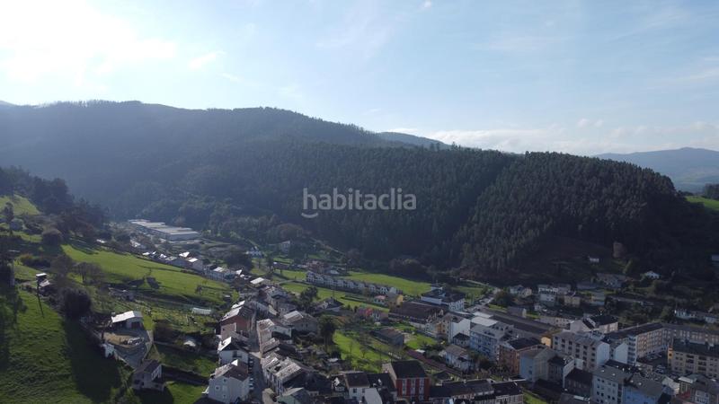 Foto f694b501-90cc-469c-8306-556606eae499. Édifice dans plaza plaza del ayuntamiento 3 dans Vegadeo