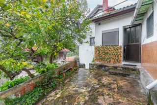Casa in Santa eulalia 7. Casa rural con horreo