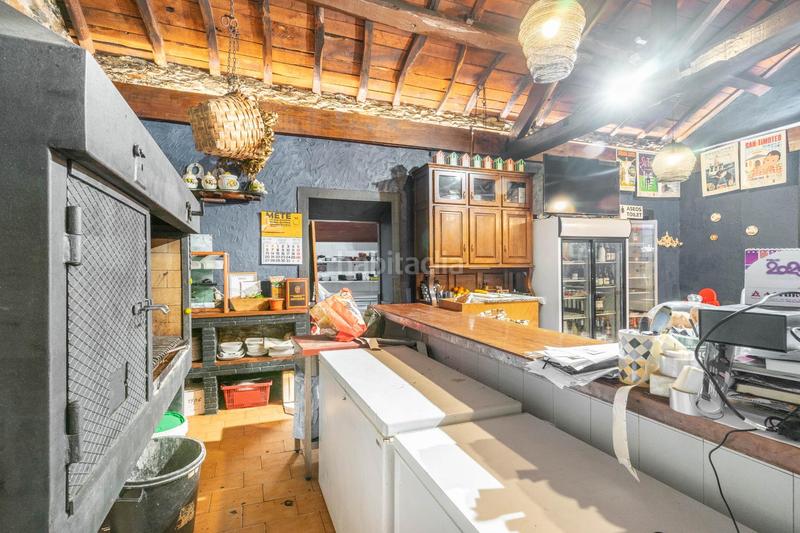 Foto d33b96b9-4176-4bb2-820b-f9f5d7a2d37e. Local comercial a calle calle aurelio martínez 7 a Valdés
