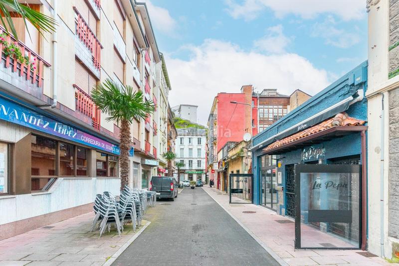 Foto e90a545b-3c23-4d23-abe3-dd3f7412f531. Local comercial a calle calle aurelio martínez 7 a Valdés