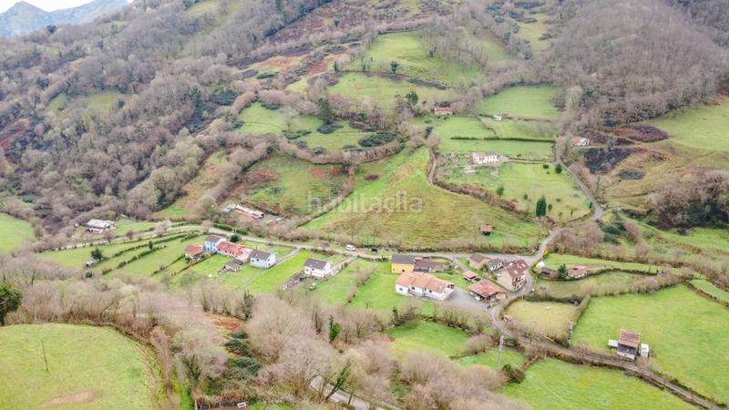 Foto f598ed91-0f3f-4158-9a65-83b320ea63e1. Casa a enseca de abajo 10 a Morcín