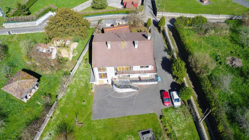 Foto b66ee859-fd9e-477e-b80b-8a611e1a2c15. Xalet a san cucao 113 a Llanera