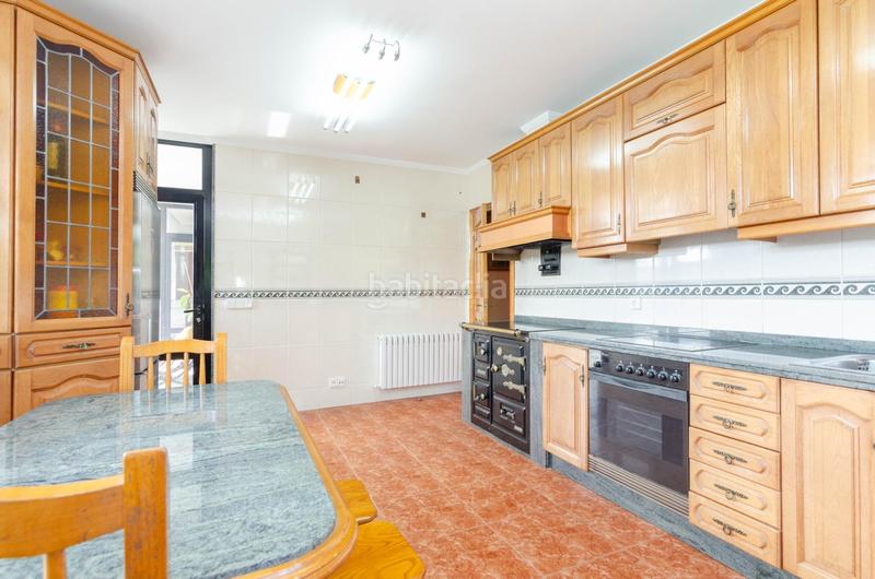 Foto f48f1842-54e0-4bab-856e-a7529d6413e8. Xalet a san cucao 113 a Llanera