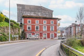 Edifici a Calle ramon cajal 2. Oportunidad venta de edificio en infiesto