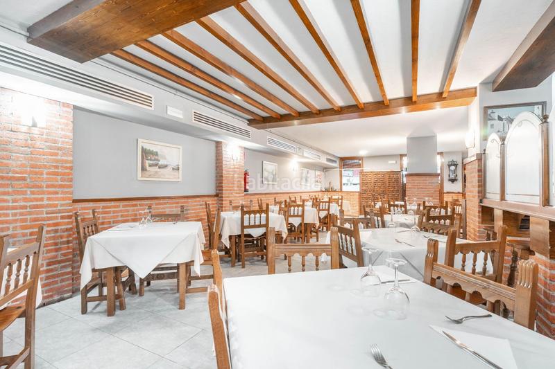 Foto ae68b169-d4c5-43a7-a2b1-0b789cf073f9. Local comercial en calle doctor casal 11 en Salesas - Foncalada - Campoamor Oviedo