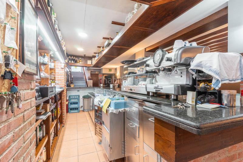 Foto c6bad8d6-f8ce-40fc-9031-a33fa5bfee62. Local comercial en calle doctor casal 11 en Salesas - Foncalada - Campoamor Oviedo