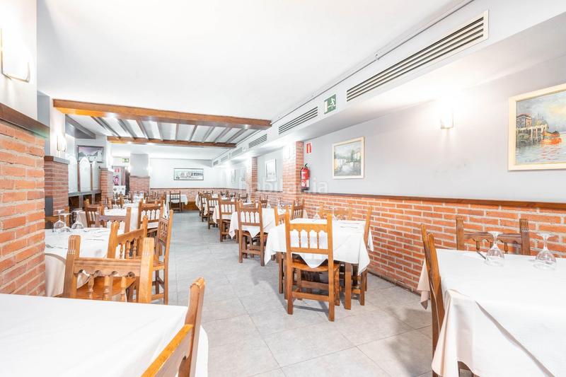 Foto 2679fb4b-476a-4f42-a501-b27e4fbd2318. Local commercial dans calle doctor casal 11 dans Salesas - Foncalada - Campoamor Oviedo