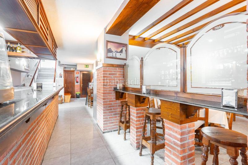 Foto 4031aa8a-7e35-4a98-a2ad-fa5df4aad669. Local commercial dans calle doctor casal 11 dans Salesas - Foncalada - Campoamor Oviedo