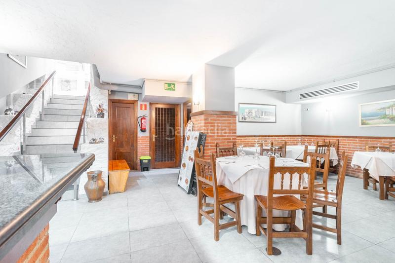 Foto eaa201dc-780e-412b-bb0b-a2f09f057c4d. Local commercial dans calle doctor casal 11 dans Salesas - Foncalada - Campoamor Oviedo