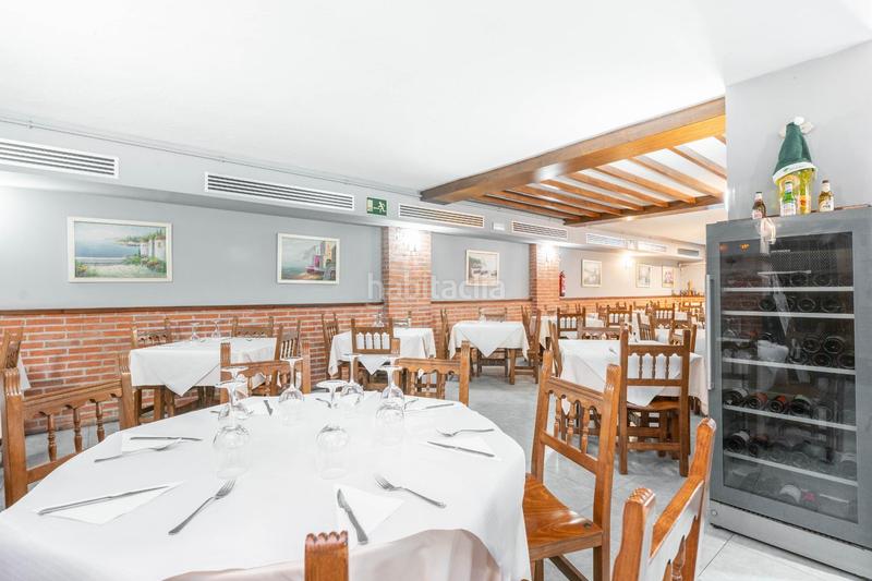 Foto b4b6fba4-e1c5-4515-a827-e9024b25783a. Locale commerciale in calle doctor casal 11 in Salesas - Foncalada - Campoamor Oviedo