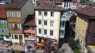 Edifici a Manuel uria 7. Venta de edificio con local comercial en nava