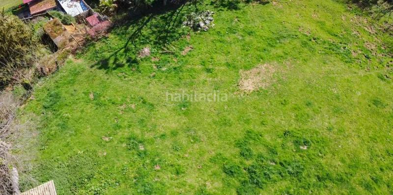 Foto 9619cec2-b4d5-4a85-a6c2-fa4740d977cd. Terreno residencial en tiñana finca edificable !! en Siero