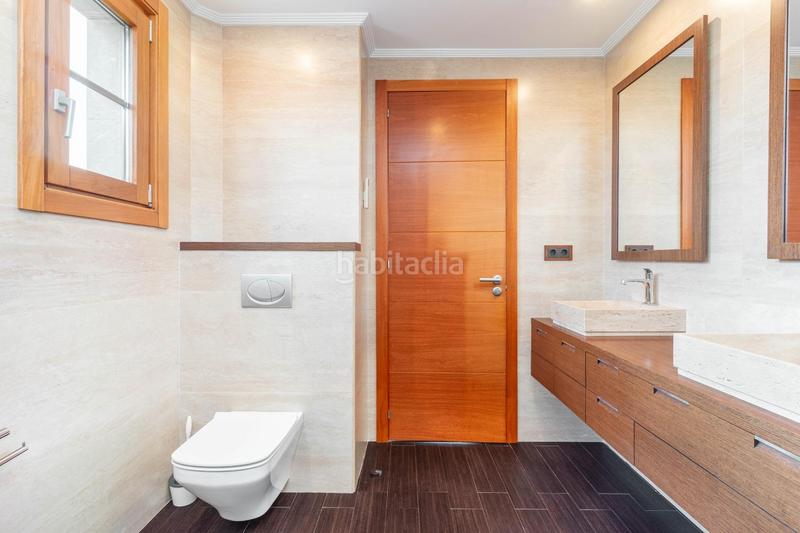 Foto 9db547d6-a650-4486-a889-99251aea1bb0. Casa exclusiva propiedad en prados de santa marina, en Oviedo