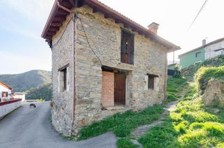 Casa a Romia riba,la 7. No dejes de ver  el video para ver como quedaría de espectacular