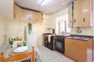 Casa adossada a Cimadevilla 28. Casa en venta en tineo