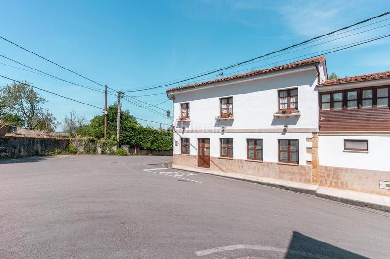 Foto 3f170721-80c2-4abb-a678-64eeeec89289. Casa en fueyo 11 vive, emprende o invierte en tiñana! en Siero