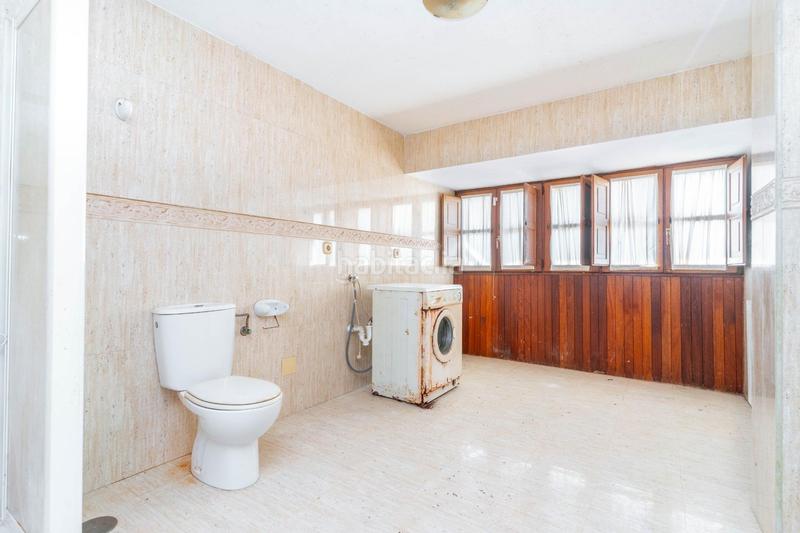 Foto 8f230d58-9bef-4b15-8103-304f0428dedd. Casa en fueyo 11 vive, emprende o invierte en tiñana! en Siero