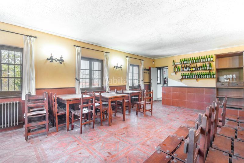 Foto b3249a90-ea7f-4181-abe3-131add54518e. Casa en fueyo 11 vive, emprende o invierte en tiñana! en Siero