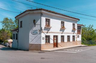 Casa a Fueyo 11. Vive, emprende o invierte en tiñana!